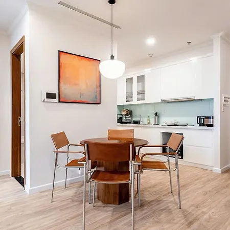June June Aparment